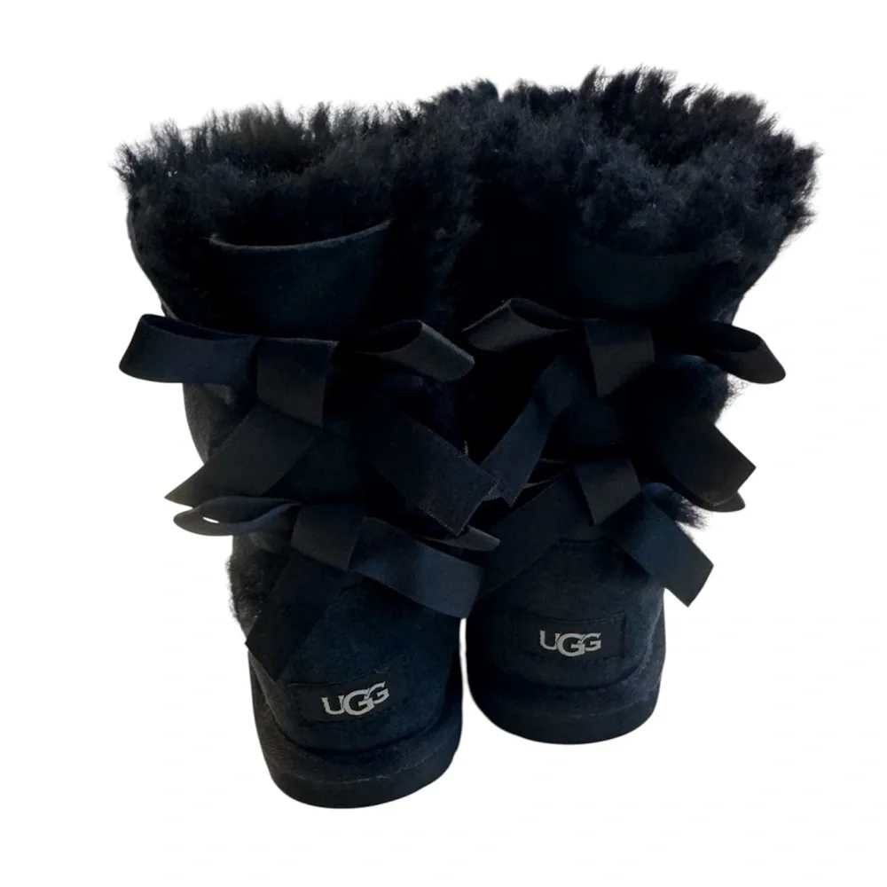 UGG chic boots